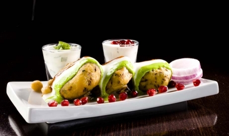 CURRY LOUNGE ALOO TIKKI