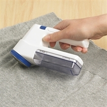 Super Fabric Shaver - remove the fuzz from your clothes easily