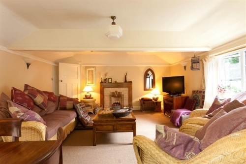 the Bird's Nest sitting room, spacious with all the home comforts you need