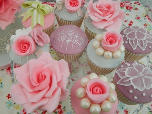 Wedding cupcakes Carolines Cakes Worcester