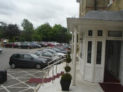 Gatwick Airport Hotel With Parking Cambridge Hotel