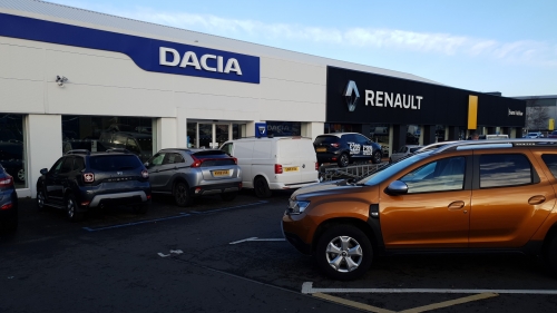 Evans Halshaw Renault Edinburgh West In Edinburgh - Car Dealers | The