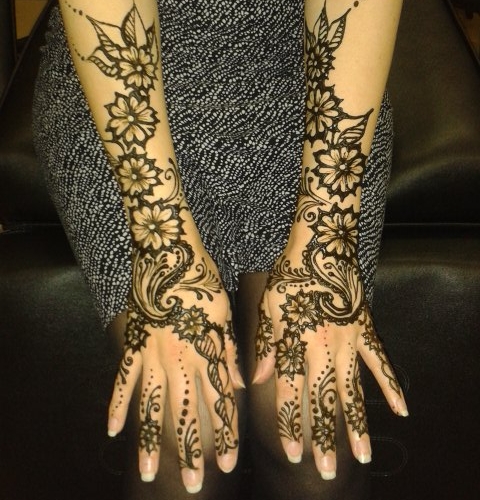 Henna Art for Parties - Corporate - Childrens Partes - Weddings