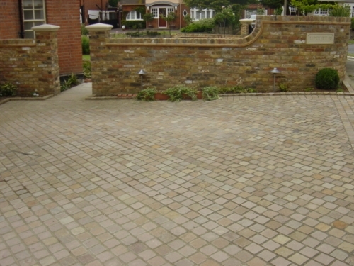 All works shown was carried out by Herts Landscapes Ltd
