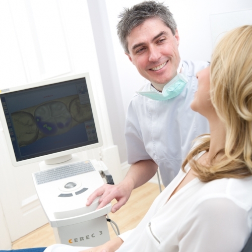 Dental Cosmetic Clinic Lores 7359
