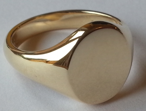 The Classic Oxford Gold Signet Ring