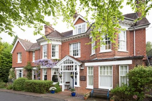 halliwell care home tunbridge wells